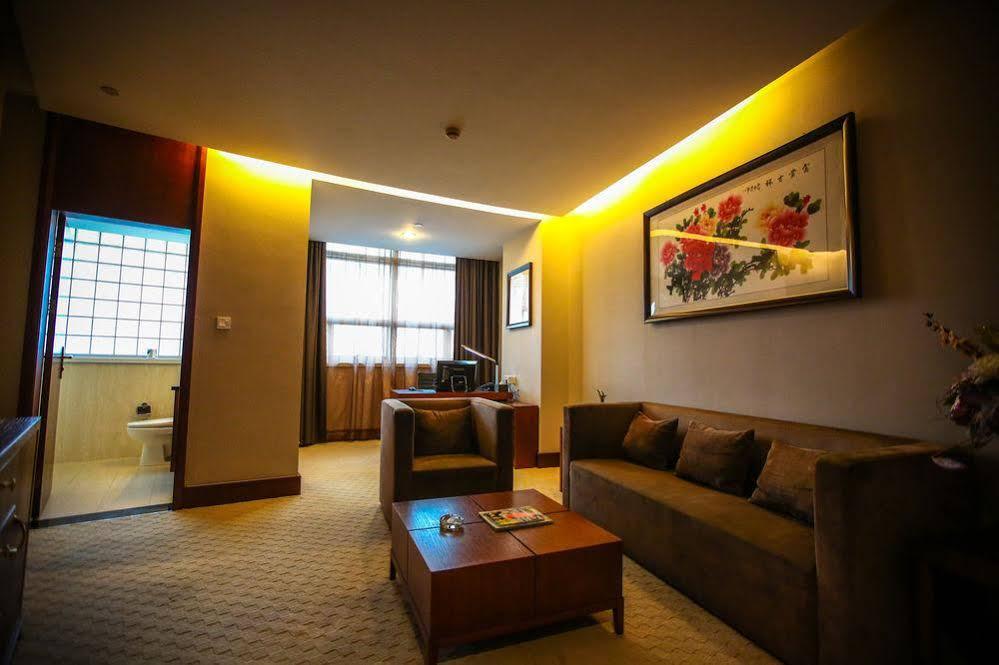 Noble Center Hotel Shanghái Exterior foto